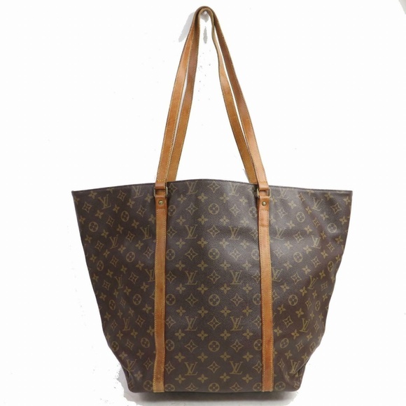 Louis Vuitton Handbags - Authentic Louis Vuitton Shoulder Bag Sac Shopping
